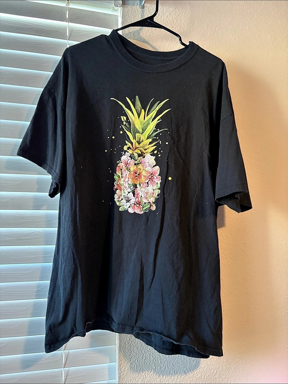 Pineapple Graphic Tee in Black